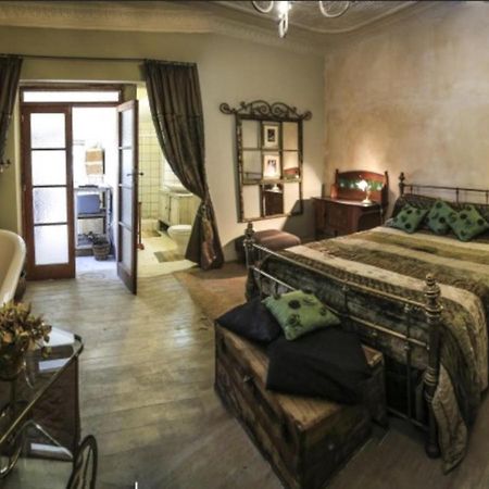 The Green Acorn Guest House Ficksburg Bagian luar foto