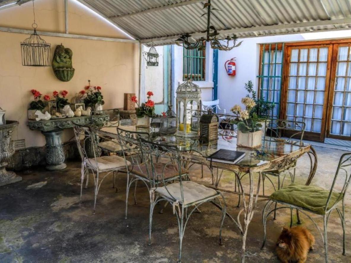 The Green Acorn Guest House Ficksburg Bagian luar foto
