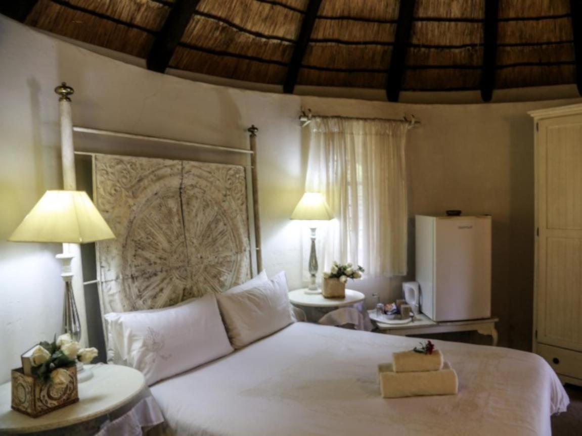 The Green Acorn Guest House Ficksburg Bagian luar foto
