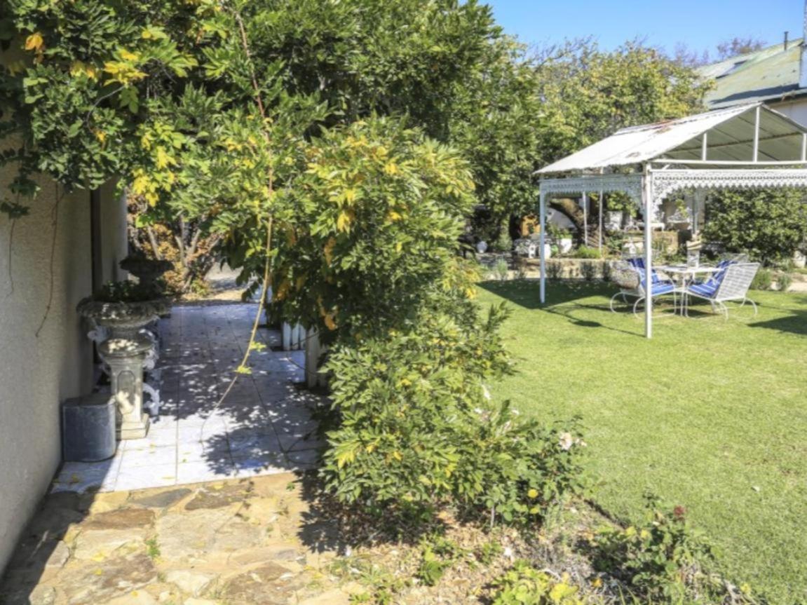 The Green Acorn Guest House Ficksburg Bagian luar foto