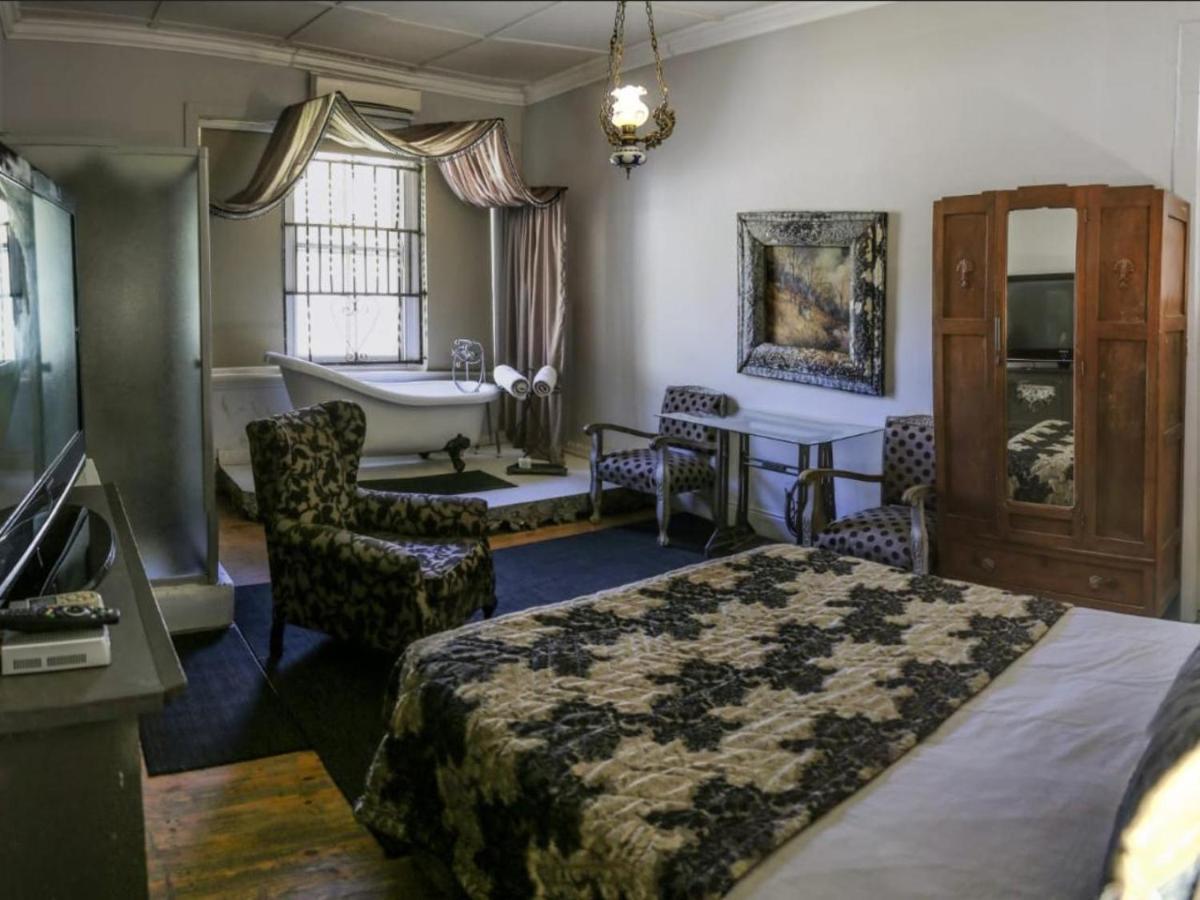 The Green Acorn Guest House Ficksburg Bagian luar foto