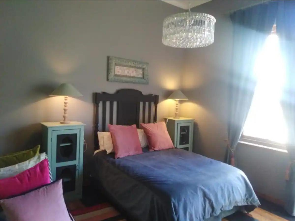 The Green Acorn Guest House Ficksburg Bagian luar foto